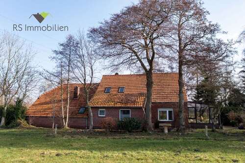 Foto - Haus zum Kaufen in Neuschoo 258.000,00 € 180.75 m²