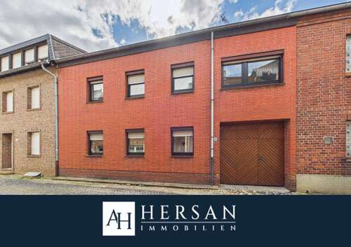 Foto - Haus zum Kaufen in Aldenhoven Schleiden 119.000,00 € 147 m²