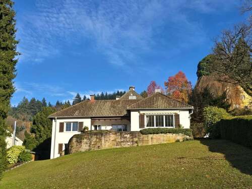 Foto - Haus zum Kaufen in Freiburg im Breisgau 2.495.000,00 € 185 m²