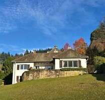 Haus zum Kaufen in Freiburg im Breisgau 2.495.000,00 € 185 m²