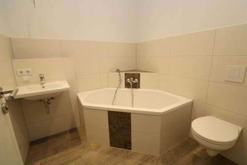 Foto - Wohnung zum Mieten in Freiberg 719,00 € 94.58 m²