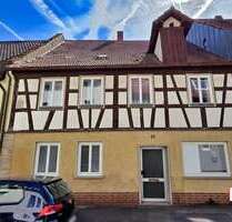 Haus zum Kaufen in Eltmann 95.000,00 € 120 m²