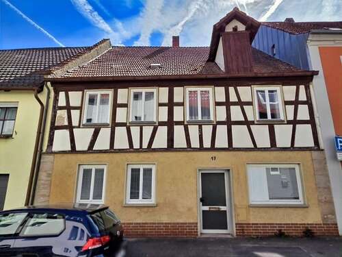 Foto - Haus zum Kaufen in Eltmann 95.000,00 € 120 m²