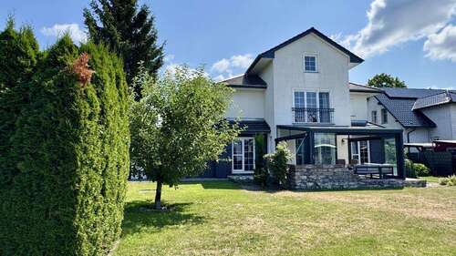 Foto - Haus zum Kaufen in Falkensee 1.298.000,00 € 205 m²