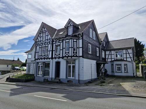 Foto - Haus zum Kaufen in Wiehl Drabenderhöhe 539.000,00 € 349.48 m²