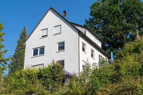 Foto - Haus zum Kaufen in Esslingen 750.000,00 € 257 m²