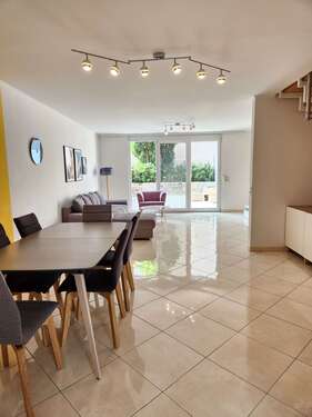 Foto - Haus zum Mieten in Bad Vilbel 2.800,00 € 136 m²