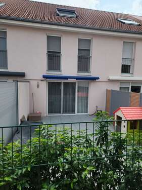 Foto - Haus zum Mieten in Bad Vilbel 2.900,00 € 136 m²