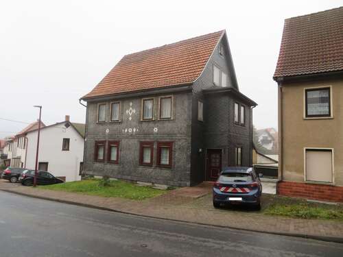 Foto - Haus zum Kaufen in Brotterode-Trusetal 60.000,00 € 140 m²