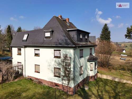 Foto - Haus zum Kaufen in Burgstädt Burkersdorf 279.000,00 € 261.98 m²