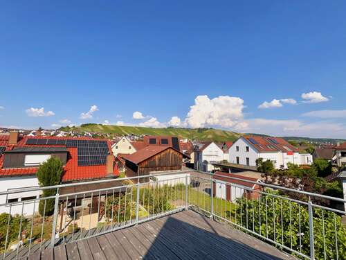 Foto - Haus zum Kaufen in Weinstadt 499.000,00 € 233.08 m²
