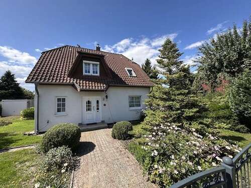 Foto - Haus zum Kaufen in Angermünde 278.000,00 € 107 m²