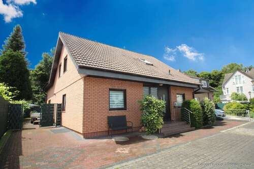 Foto - Haus zum Kaufen in Hennef Geistingen 649.000,00 € 225.12 m²