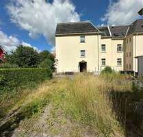 Haus zum Kaufen in NeukirchenPleiße 65.000,00 € 250 m² - Neukirchen/Pleiße