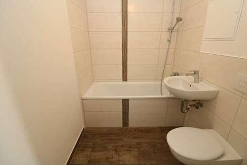 Foto - Wohnung zum Mieten in Freiberg 379,00 € 53.95 m²