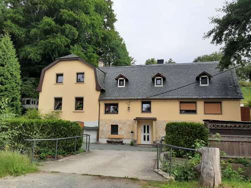 Foto - Haus zum Mieten in Herrnhut 949,00 € 250 m²