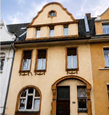 Foto - Haus zum Kaufen in Krefeld 379.000,00 € 213 m²