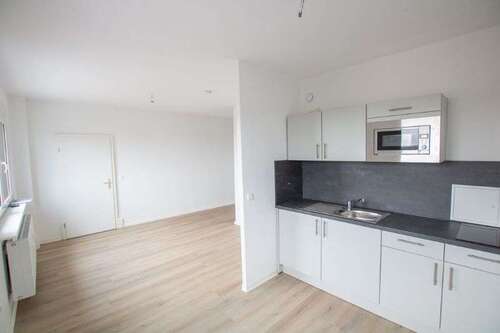 Foto - Wohnung zum Mieten in Halle (Saale) 427,00 € 46.56 m²