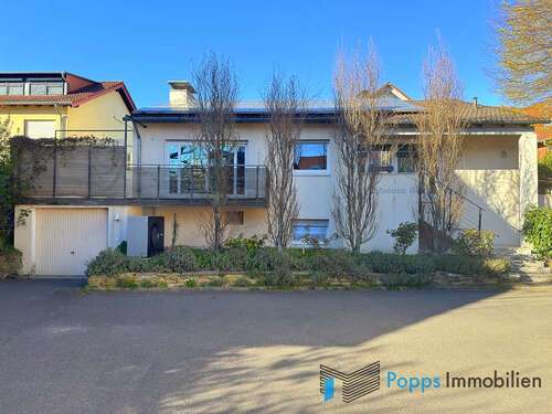 Foto - Haus zum Kaufen in Kelkheim (Taunus) 690.000,00 € 196 m²