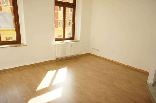 Foto - Wohnung zum Mieten in Chemnitz 175,00 € 32.32 m²
