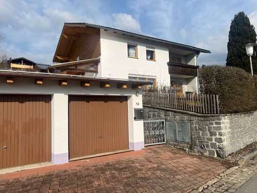 Foto - Haus zum Kaufen in Regen 299.000,00 € 154 m²