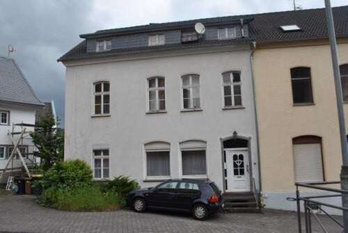 Foto - Haus zum Kaufen in Betzdorf 210.000,00 € 192 m²