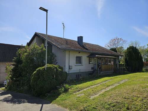 Foto - Haus zum Kaufen in Einartshausen 150.000,00 € 277 m²