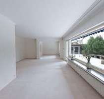 Haus zum Kaufen in Bonn-Ippendorf 1.135.000,00 € 317 m²