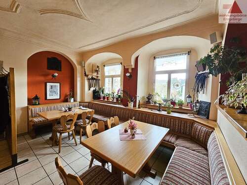 Foto - Haus zum Kaufen in Grünhain Beierfeld 269.000,00 € 200 m²