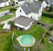 Haus zum Kaufen in Nörtershausen 320.000,00 € 380 m²