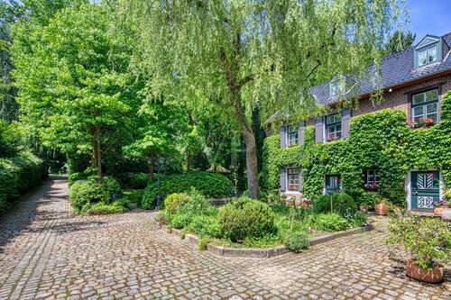 Foto - Haus zum Kaufen in Aachen Freund 1.344.500,00 € 385 m²
