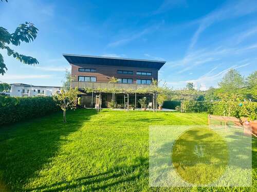 Foto - Haus zum Kaufen in Lörrach 2.550.000,00 € 289 m²