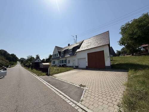 Foto - Haus zum Kaufen in Lauterbrunn 299.000,00 € 138 m²