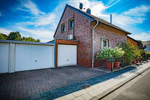 Foto - Haus zum Kaufen in Elsdorf 299.000,00 € 100 m²