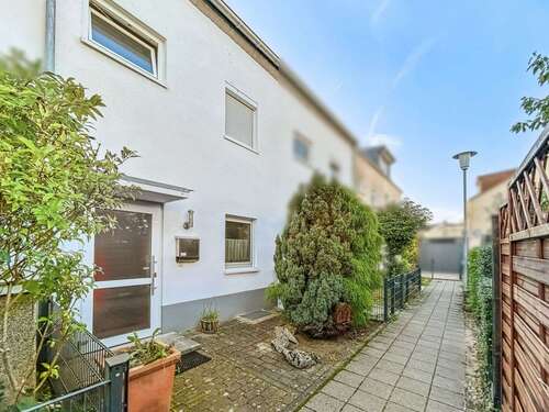 Foto - Haus zum Kaufen in Rodgau 379.000,00 € 100 m²