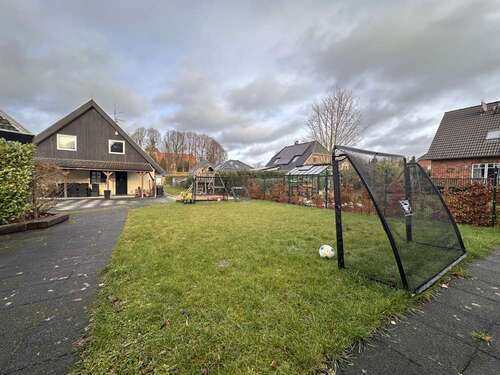 Foto - Haus zum Kaufen in Ahrensbök 429.000,00 € 180 m²