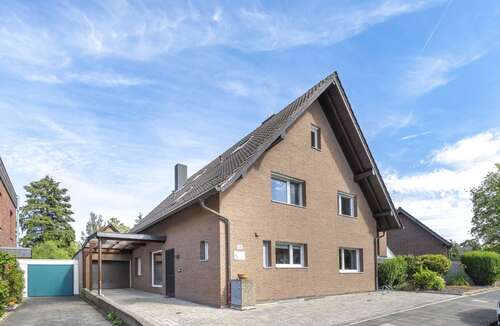 Foto - Haus zum Kaufen in Rheinbach 749.000,00 € 242 m²