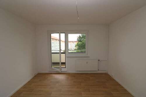 Foto - Wohnung zum Mieten in Freiberg 359,00 € 55.22 m²