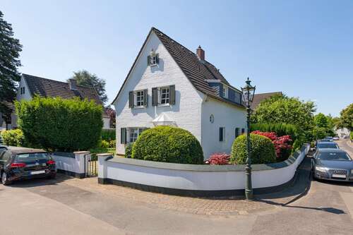 Foto - Haus zum Kaufen in Düsseldorf 1.250.000,00 € 142.52 m²