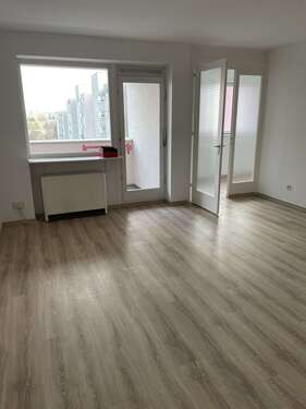 Foto - Wohnung zum Mieten in Berlin 340,00 € 42.81 m²