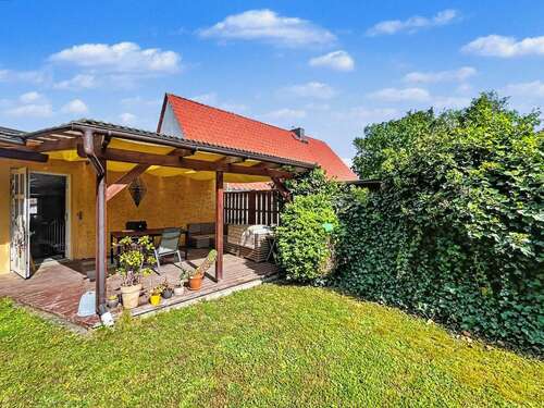 Foto - Haus zum Kaufen in Frankfurt 189.000,00 € 112 m²