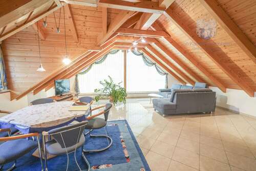 Foto - Wohnung zum Mieten in Röttenbach 595,00 € 53 m²