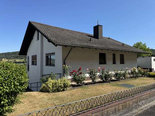Foto - Haus zum Kaufen in Witzenhausen 249.000,00 € 149 m²