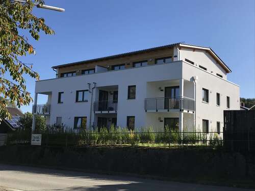 Foto - Wohnung zum Mieten in Viecht bei Landshut 962,50 € 76 m²
