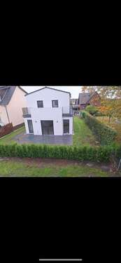 Foto - Haus zum Mieten in Berlin 2.750,00 € 130 m²