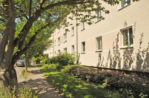 Foto - Wohnung zum Mieten in Leipzig 704,61 € 78.29 m²