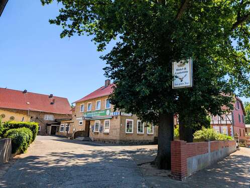 Foto - Haus zum Kaufen in Wendeburg OT Neubrück 275.000,00 € 336 m²