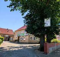Haus zum Kaufen in Wendeburg OT Neubrück 275.000,00 € 336 m²