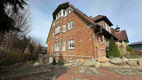 Foto - Haus zum Kaufen in Holm 1.580.000,00 € 640 m²