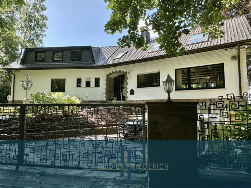 Foto - Haus zum Mieten in Aachen 2.200,00 € 283 m²